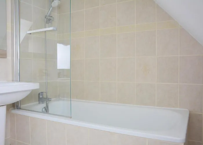 With Large Garden 15 Minutes Walk From The Ferienhaus Villers-sur-Mer